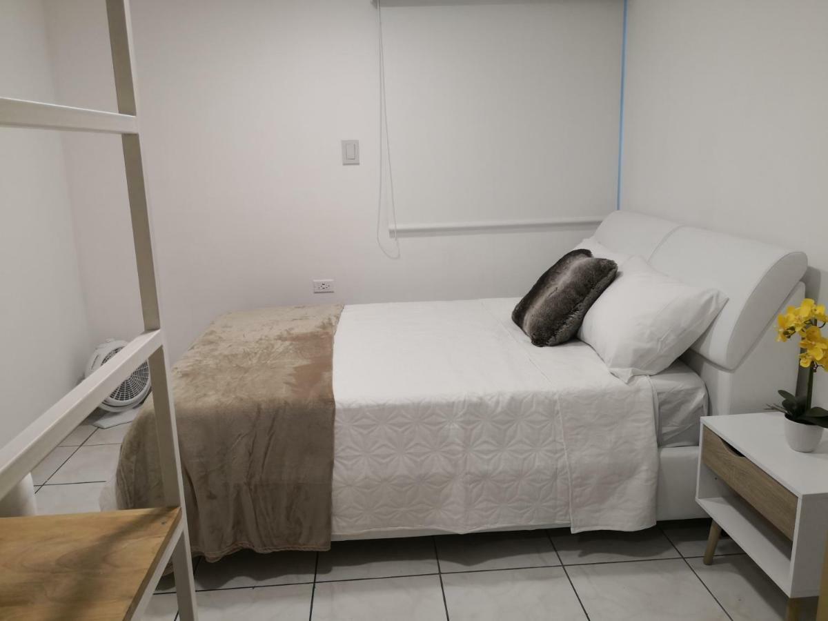 Apartments And Rooms Distecon グアテマラシティ エクステリア 写真